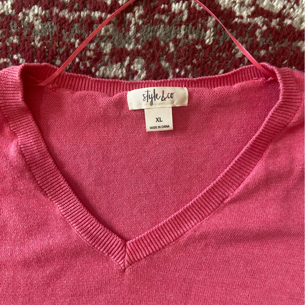 Style & Co sweater - Picture 4 of 4